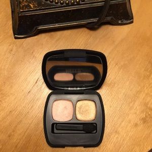 Bare minerals duo The Top Shelf